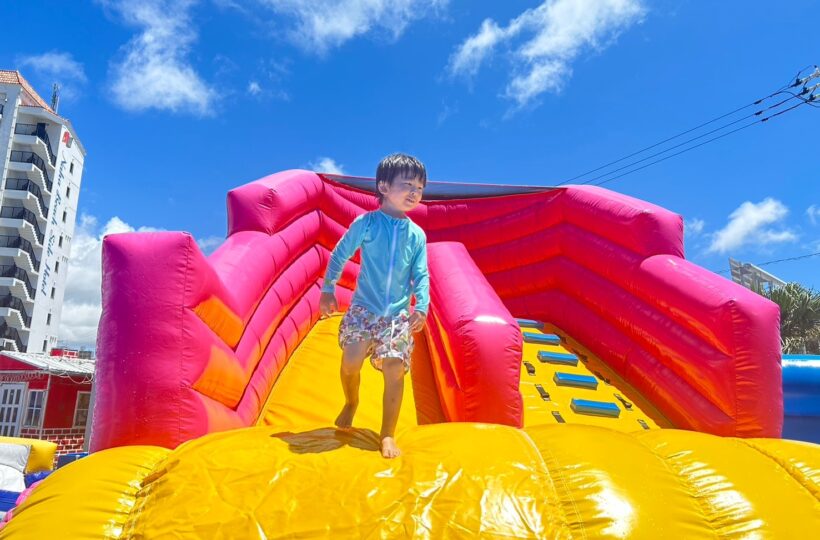 夏休みにおすすめ！那覇市ウォーターパークプールアドベンチャー